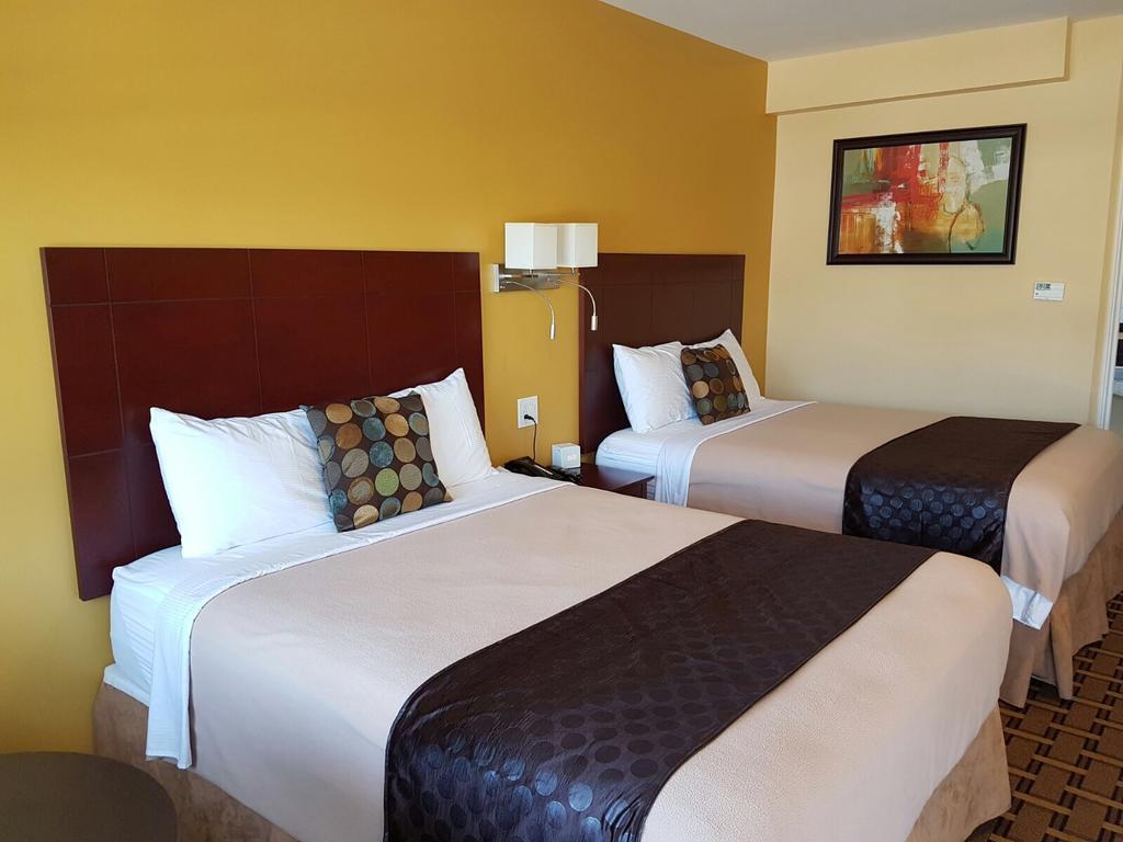 Fox Motor Inn Greater Napanee Ngoại thất bức ảnh