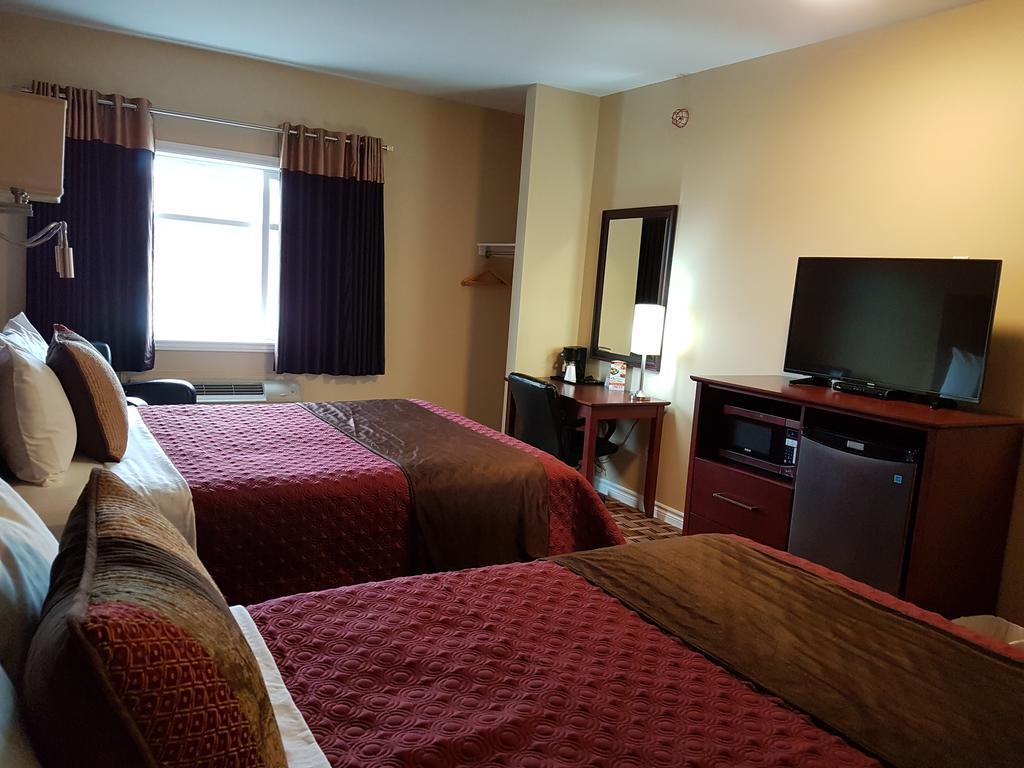 Fox Motor Inn Greater Napanee Ngoại thất bức ảnh